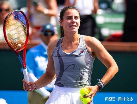 观众席上的 观众席上的