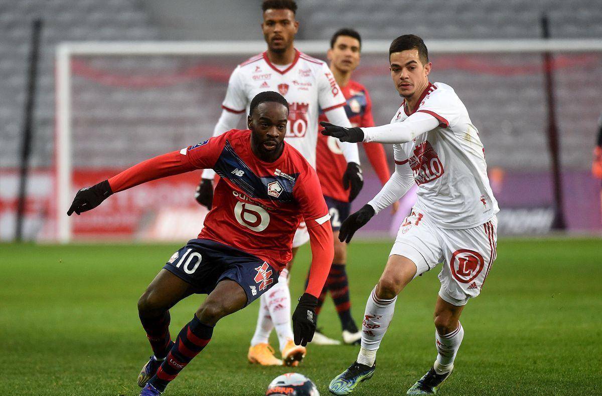 遭遇挫折的 遭遇挫折的